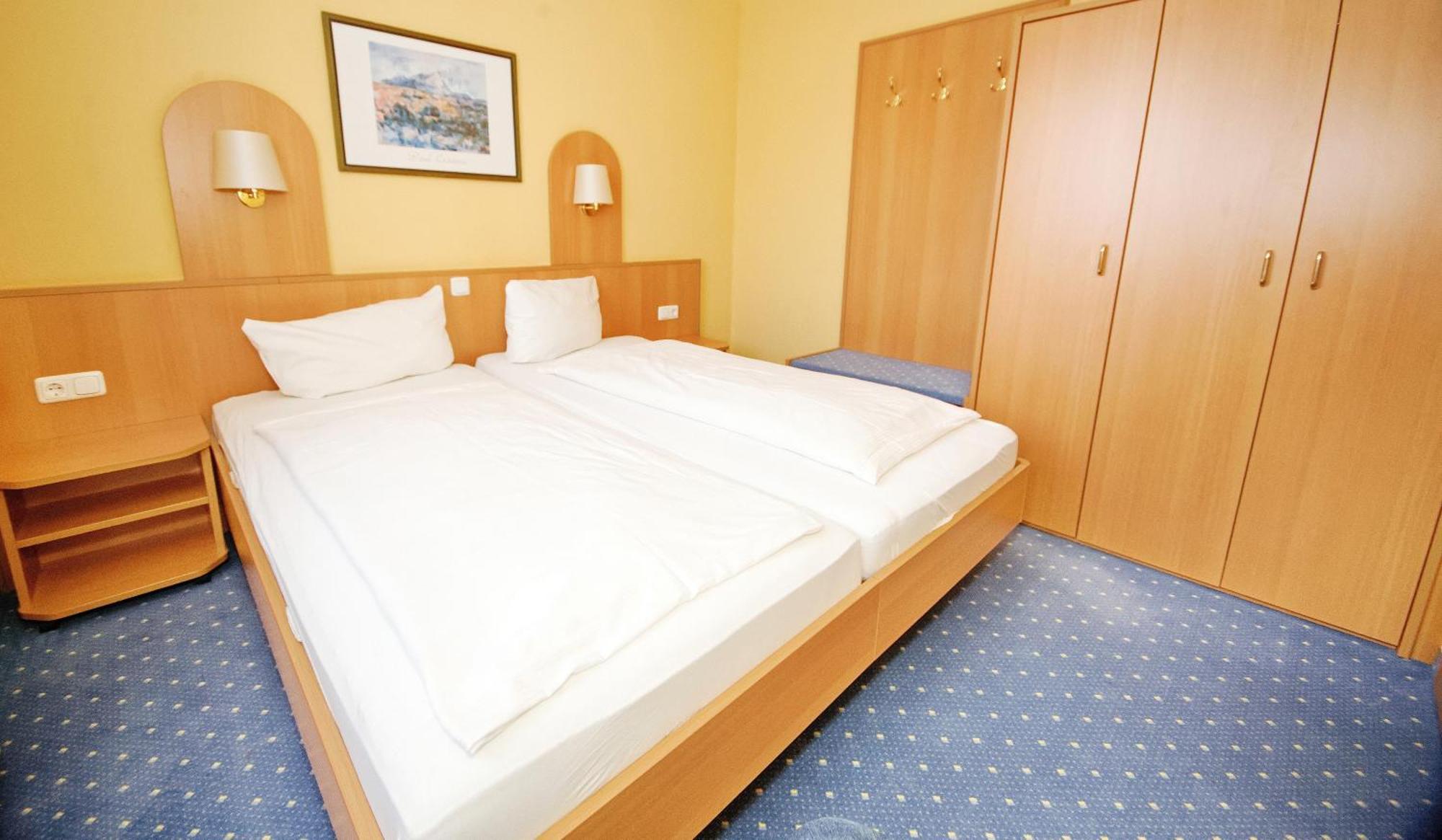 Hotel Am Klieversberg 볼프스부르크 외부 사진